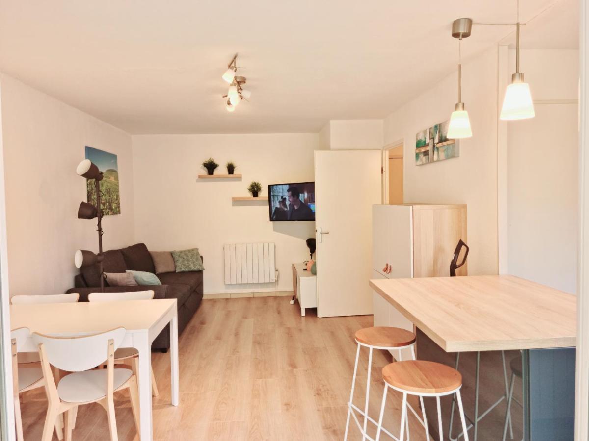 Beaune Appartement Avec Parking Et Wifi Gratuit Esterno foto